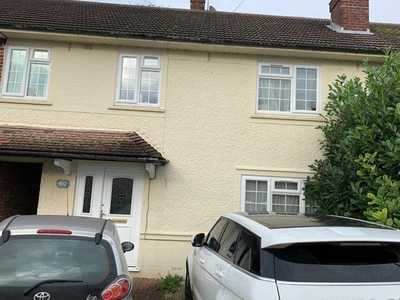 Terraced house to rent in Brookside Avenue, Surrey, Surrey TW15