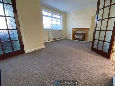 Terraced house to rent in Dolphin Lane, Birmingham B27