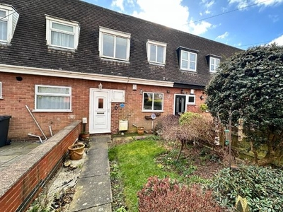 Terraced house to rent in Fernwood Close, Shirland DE55