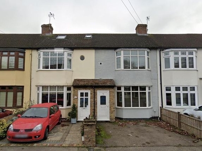 Terraced house to rent in Harwood Avenue, Hornchurch, London RM11