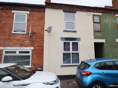 Terraced house to rent in Oakfield Street, Lincoln LN2