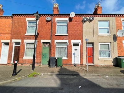 Terraced house to rent in Shakespeare Street, Loughborough LE11