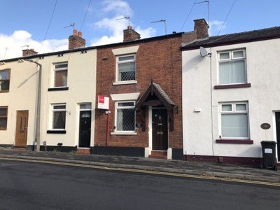 Terraced house to rent in Station Street, Stockport SK7