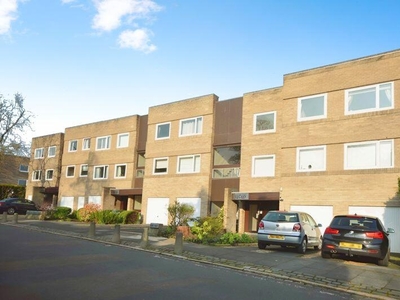 1 bedroom flat for sale in Adderstone Crescent, Newcastle Upon Tyne, NE2