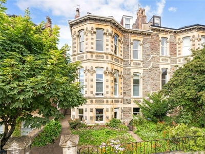 2 bedroom apartment for sale in Beaconsfield Road, Clifton, Bristol, BS8