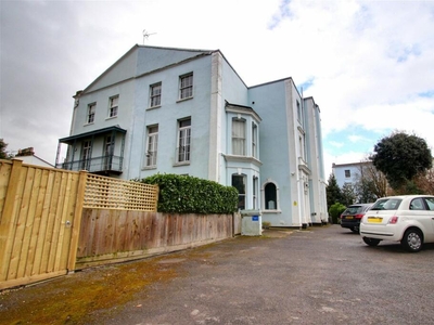 2 bedroom apartment for sale in Garden Apartment Right, Richmond Hill Avenue, Clifton, BS8 1BG, BS8