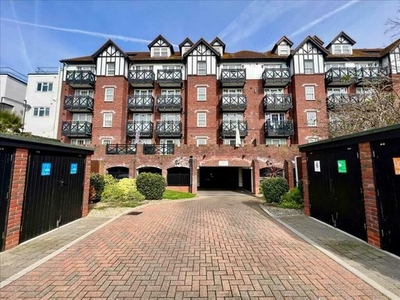 2 bedroom apartment for sale Southend-on-sea, SS9 1DL