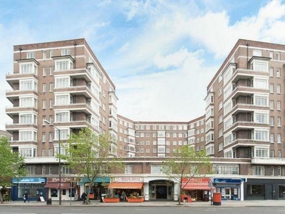 3 bedroom apartment to rent Camden Town, NW1 6XX