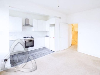 2 bedroom apartment to rent London, NW6 7LS
