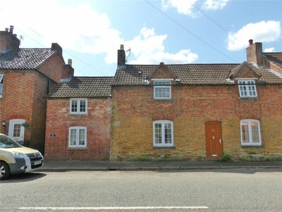 2 Bedroom End Of Terrace House For Sale In Nottingham, Leicestershire