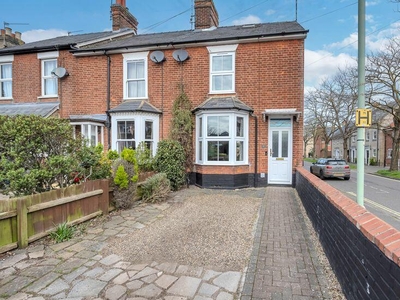 2 bedroom end of terrace house for sale in Springfield Road, Bury St. Edmunds, IP33