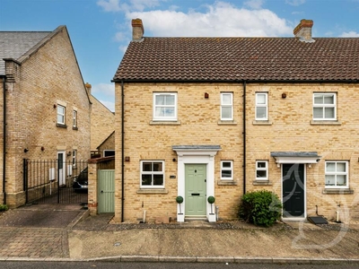 2 bedroom end of terrace house for sale in Willow Way, Bury St. Edmunds, IP33