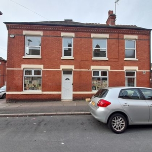 2 bedroom end of terrace house to rent Leicester, LE2 0FP