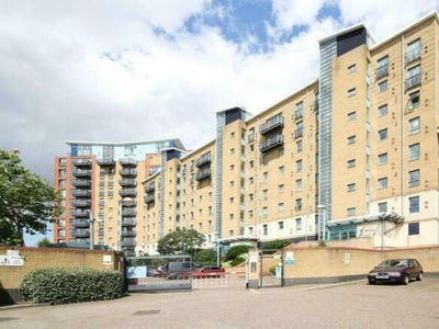 2 bedroom flat to rent West Silvertown, Royal Victoria Docks, E16 1DX