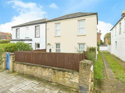 2 Bedroom Semi-detached House For Sale In Ryde, Isle Of Wight