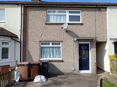 3 Bed Terraced House, The Green, CM1