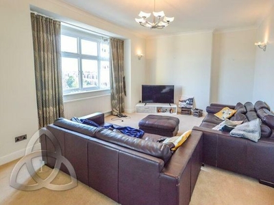 3 bedroom apartment for sale Hampstead, NW6 1LR