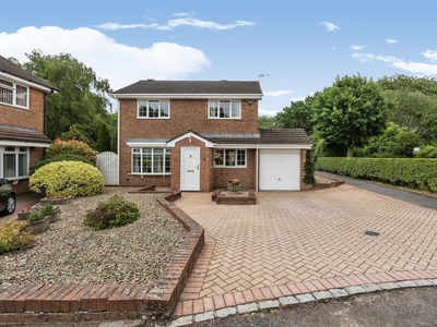 3 bedroom detached house for sale in The Keep, Bristol, BS30