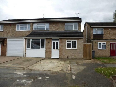 3 bedroom detached house to rent Burghfield, RG30 4LB
