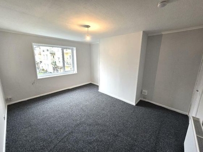 3 bedroom flat to rent Aberdeen, AB16 7PA