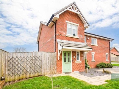 3 Bedroom Semi-detached House For Sale In Bolsover, Chesterfield