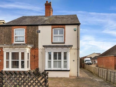 3 Bedroom Semi-detached House For Sale In Bourne