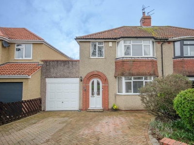 3 bedroom semi-detached house for sale in Fouracre Crescent, Downend, Bristol, BS16 6PS, BS16