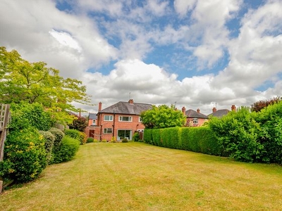 3 bedroom semi-detached house for sale Worcestershire, DY13 8XX