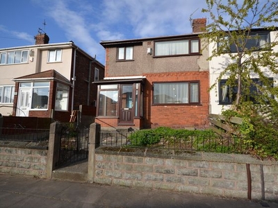 3 bedroom semi-detached house to rent Bootle, L20 6NF
