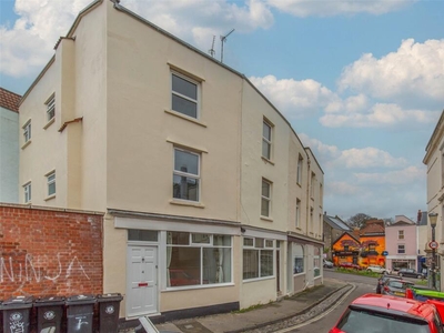 3 bedroom town house for sale in Highland Crescent, Bristol, BS8