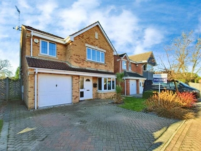 4 Bedroom Detached House For Sale In Clipstone Village