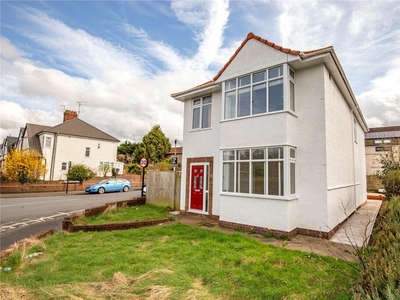 4 bedroom detached house for sale in Frenchay Park Road, Frenchay, Bristol, BS16