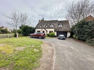 4 bedroom detached house for sale Rochford, SS4 1DT