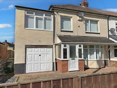 4 bedroom semi-detached house for sale in Reynolds Avenue, West Moor, Newcastle upon Tyne, Tyne and Wear, NE12 7ET, NE12