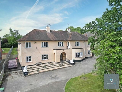 7 Bedroom Detached House For Sale In Loughton, Essex