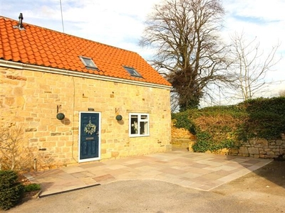 Barn conversion to rent in Winnowing Barn Court, Manor Farm Gardens, South Anston, Sheffield S25