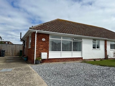 Bungalow to rent in Chichester Way, Selsey, Chichester PO20