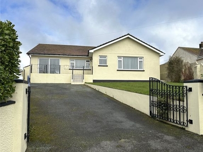 Bungalow to rent in Morawellon, Jason Road, Freshwater East, Pembroke SA71