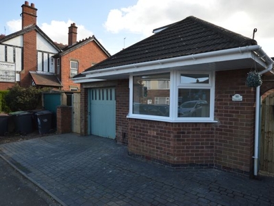 Detached bungalow to rent in Arbury Road, Nuneaton, Warwickshire CV10