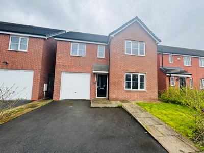 Detached house to rent in 62 Electric Way, Birmingham B11