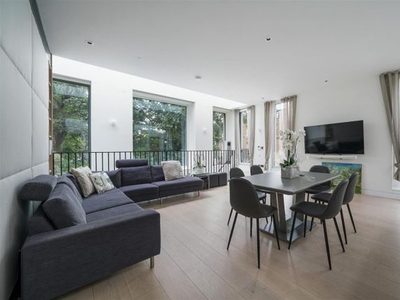 Detached house to rent in Blenheim Terrace, London NW8
