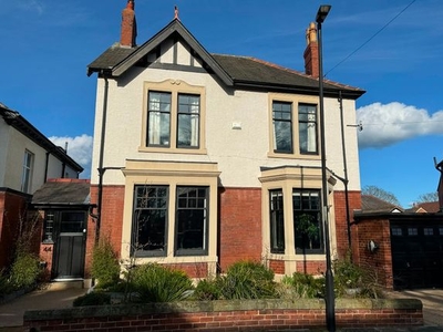 Detached house to rent in Holywell Avenue, Monkseaton, Whitley Bay NE26