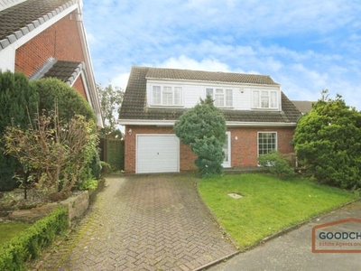Detached house to rent in Rushwood Close, Walsall WS4