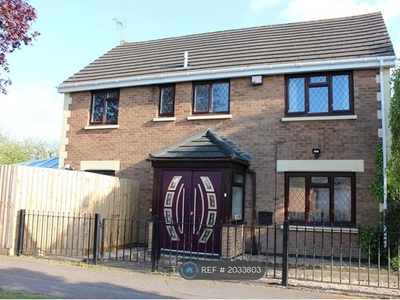 Detached house to rent in Slateley Crescent, Shirley, Solihull B90