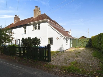 End terrace house to rent in Dibles Road, Warsash, Southampton SO31
