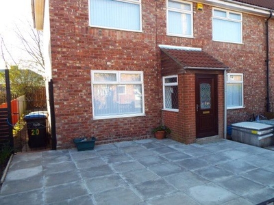 End terrace house to rent in Laurel Avenue, Durham DH1