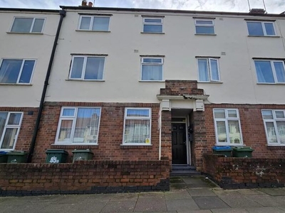 Flat to rent in Albany Road, Earlsdon, Coventry CV5