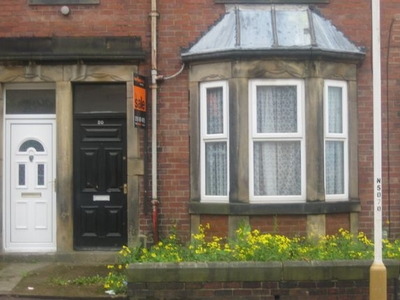 Flat to rent in Balfour Street, Gateshead NE8