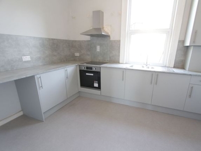 Flat to rent in Chesterfield Road, Sheffield S8