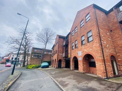 Flat to rent in City Walls Road, Worcester WR1
